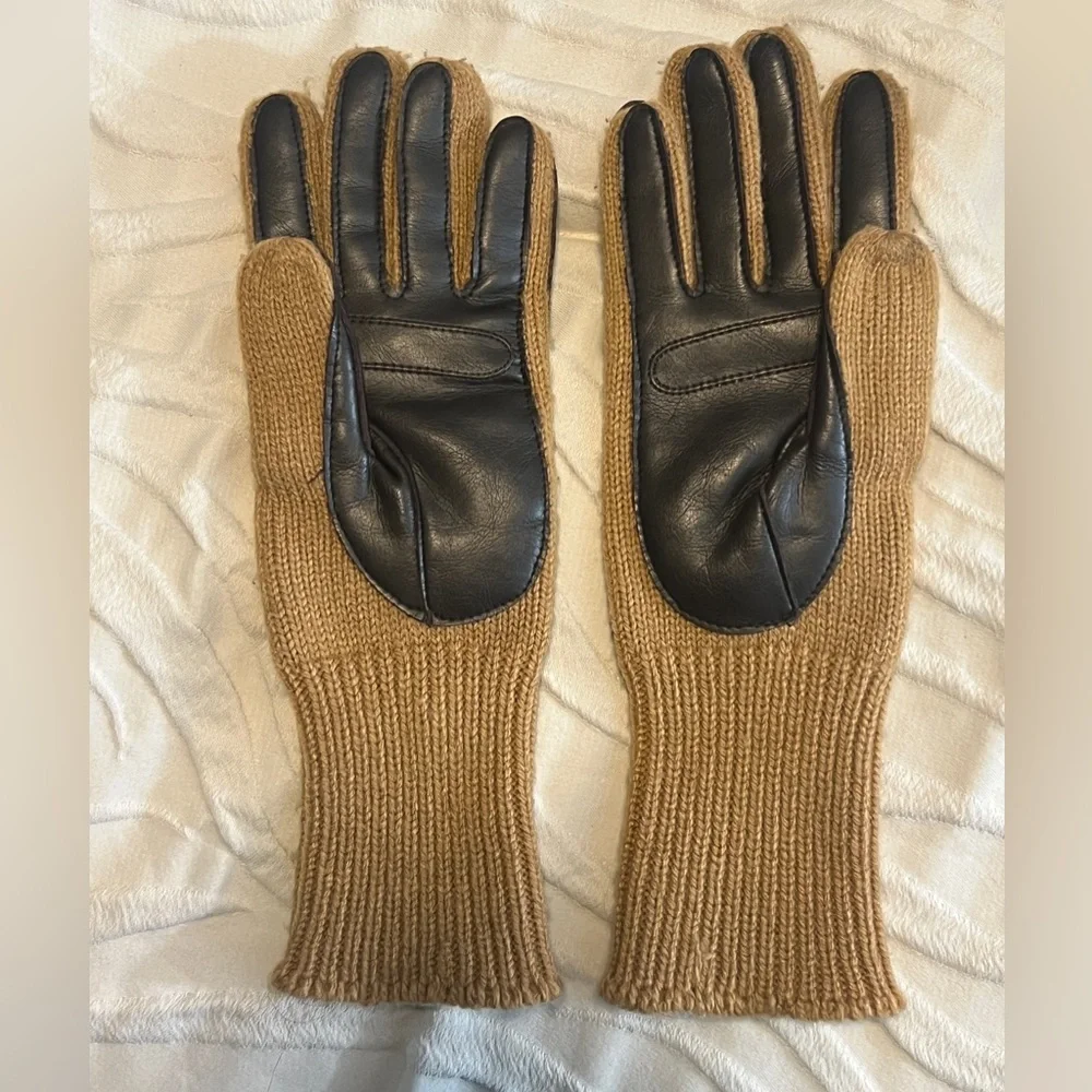 Vintage Women’s Brown and Tan Leather Knit‎ Riding Gloves